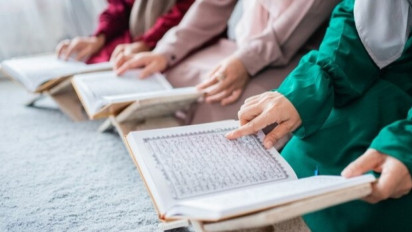 Sifat-sifat Orang Beriman, Tafsir Surah Ali Imran Ayat 17