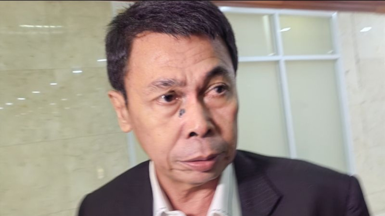 Buntut Dugaan Gratifikasi Seret Kaesang dan Bobby, KPK Tak Takut Meski Keluarga Presiden: Tak Ada Perlakuan Khusus Semua Orang Sama
            - galeri foto