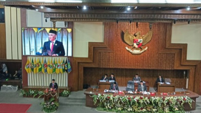 Sebanyak 120 Anggota DPRD Jawa Tengah Resmi Dilantik, Sumanto Jadi Ketua Sementara
