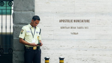 Warga Mulai Padati Kedubes Vatikan untuk Lihat Paus Fransiskus