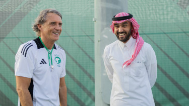 Arab Saudi Gagal Taruh Ancaman ke Timnas Indonesia, Roberto Mancini Sampai Mengemis demi Stadion Penuh