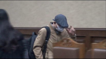 Buntut Kasus Gratifikasi dan TPPU, Gazalba Saleh Dituntut 15 Tahun Penjara dan Denda Rp1 Miliar