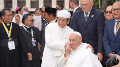 Momen Istimewa Imam Besar Masjid Istiqlal Sambut Paus Fransiskus dan Perkenalkan Program LPDP-PKUMI