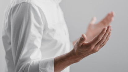 Hari Jumat yang Istimewa, Ustaz Adi Hidayat Ajak Umat Muslim Baca Doa Ini, Apakah Bisa Melancarkan Rezeki