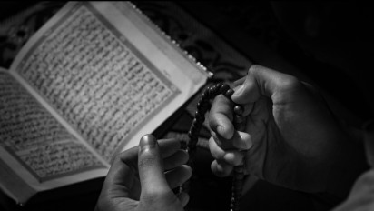 Bacaan Al-Quran Surat Maryam Ayat 86-90 Lengkap Tulisan Arab, Latin, dan Artinya