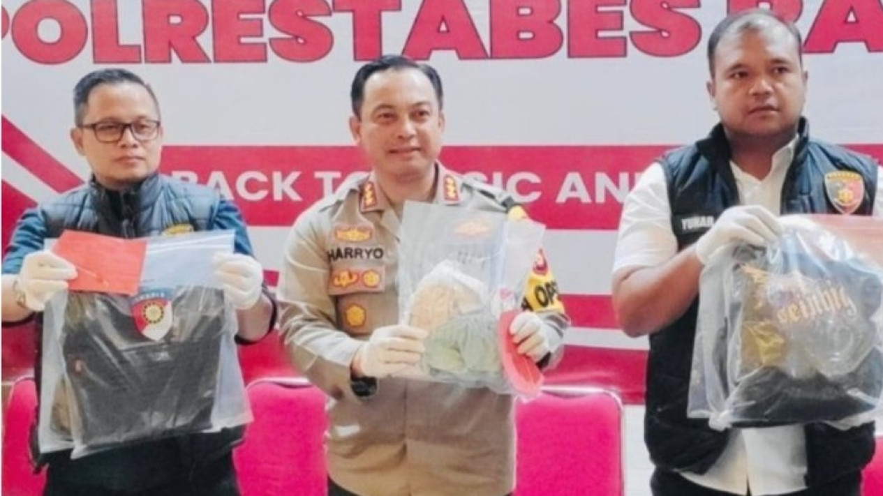 Teka-teki Bocah Pelaku Pembunuhan Siswi SMP di Palembang Terungkap soal Narkoba dan Alkohol, Polisi Jujur Lakukan Scientific Crime Investigation
            - galeri foto