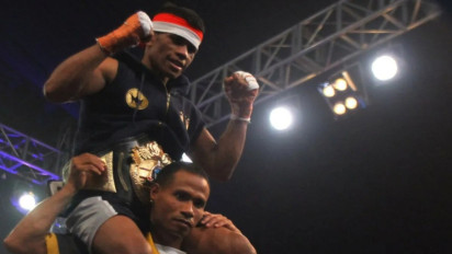 Rekap Hasil Tinju Dunia: Daud Yordan Pukul KO Hernan Carrizo, Para Petinju Indonesia Berjaya di Kandang Sendiri