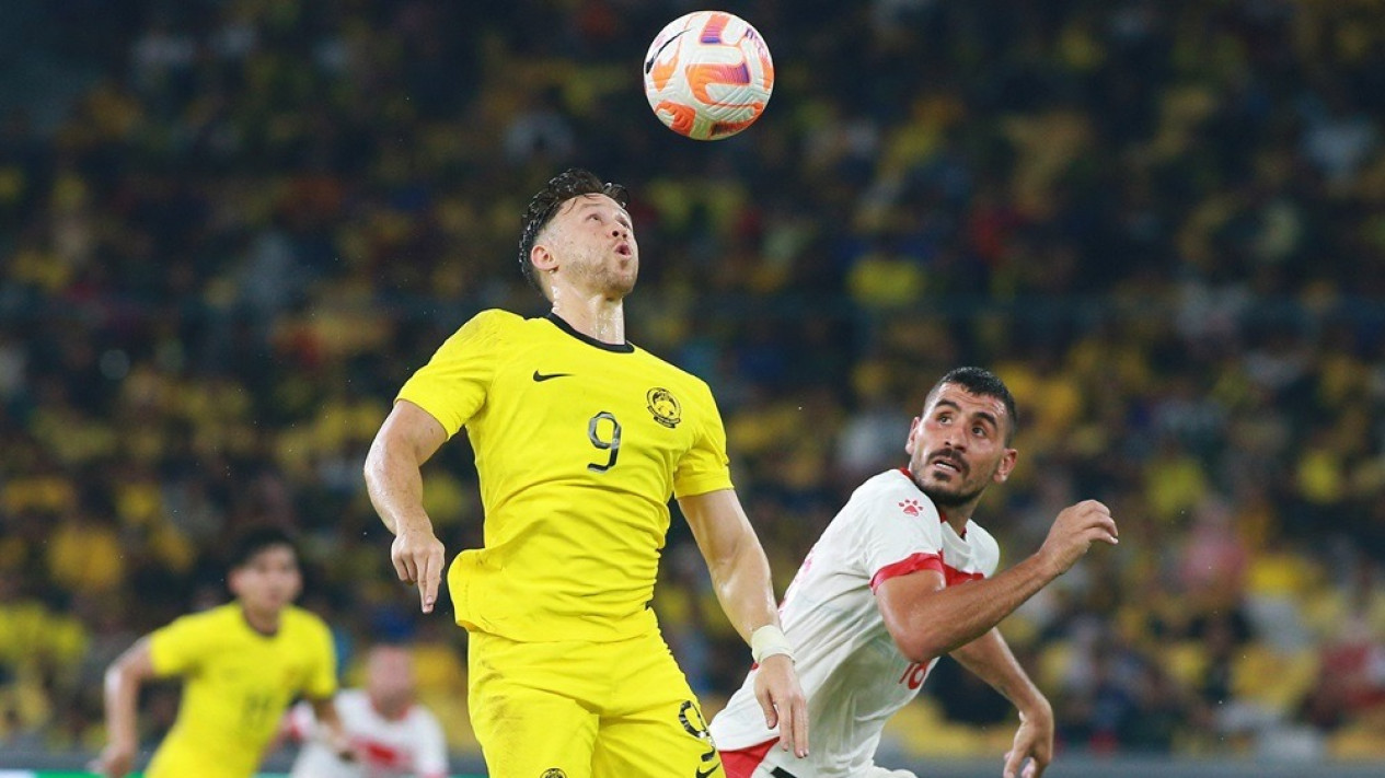 Reaksi Suporter Timnas Indonesia Usai Disinggung Fans Malaysia yang Pamer Trofi Pestabola Merdeka 2024
            - galeri foto