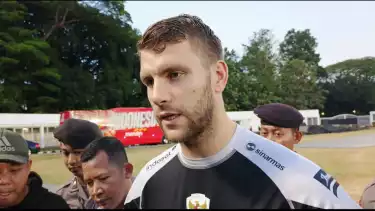 Kiper Timnas Indonesia, Maarten Paes