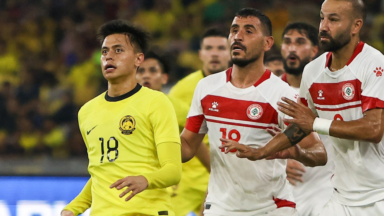 Heboh! Suporter Malaysia Malah Geram Meski Negaranya Juara dan Lewati Ranking Timnas Indonesia di Ajang FIFA Matchday
            - galeri foto