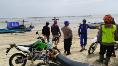Perahu Dihantam Ombak Besar, Dua Nelayan di Garut Hilang