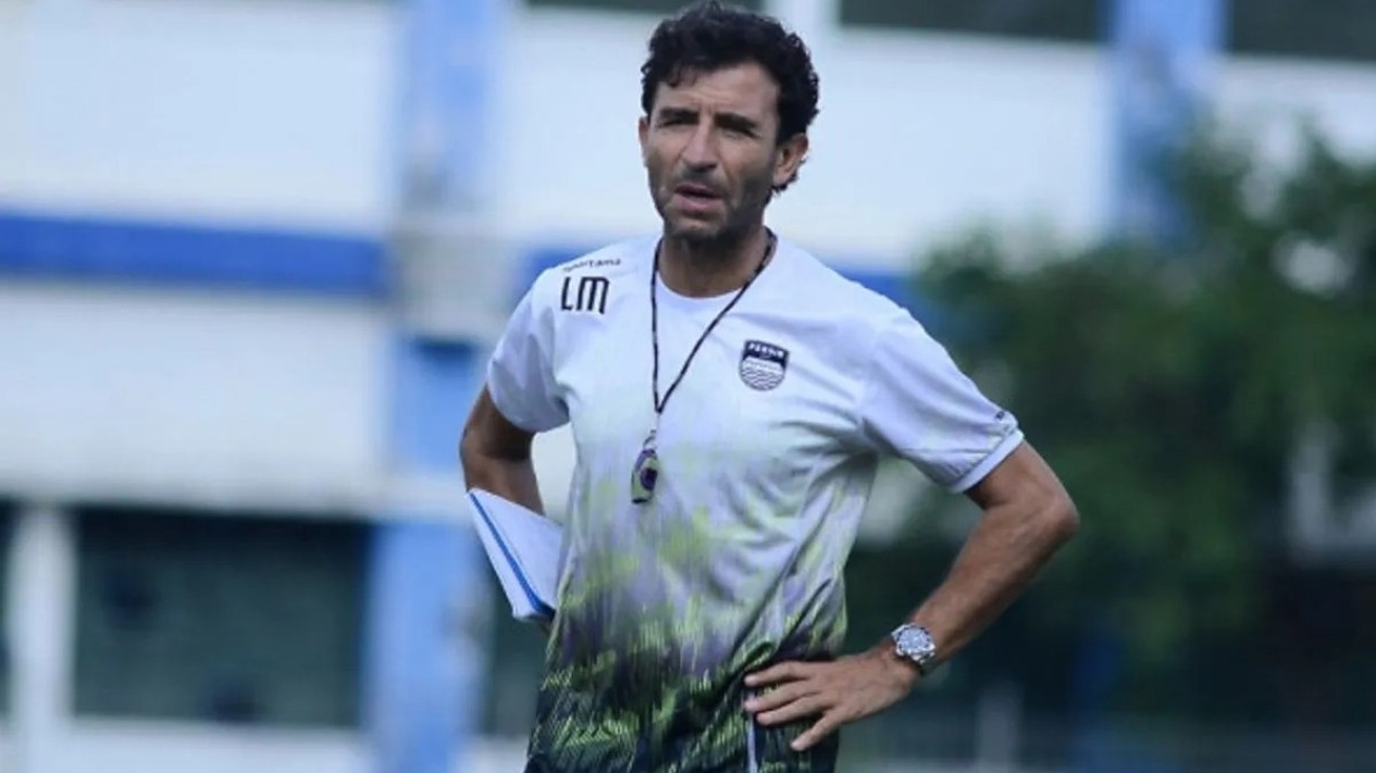 Kronologi Persib Gugat Mantan Pelatih Timnas Indonesia ke CAS
            - galeri foto