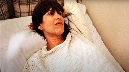 Kisah Balas Dendam Paling Mengerikan, Ibu yang yang dengan Tenangnya Tembak Mati Tetangga karena Perkosa dan Habisi Nyawa Anaknya