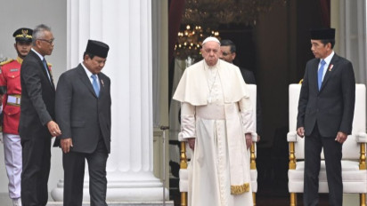 Vatikan: Paus Fransiskus Alami Dua Kali Gagal Napas Akut