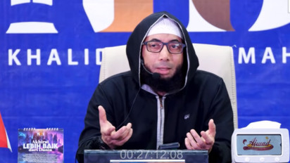 Boleh Sambil Rebahan, Tolong Baca Dzikir Ini Sebelum Tidur agar Dosa Rontok Seketika Kata Ustaz Khalid Basalamah