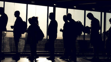 Tingginya Keingintahuan Gen Z Membuat Mereka Mudah Terjerumus ke Hal Negatif