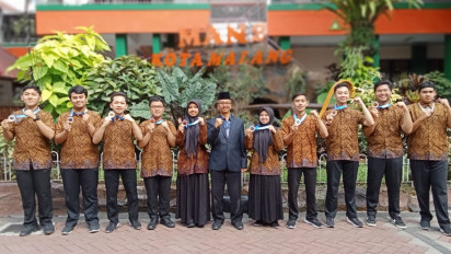 MAN 2 Kota Malang Raih Medali Terbanyak Olimpiade Sains Nasional 2024