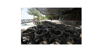 Dengan Ban Bekas PHE ONWJ Tanggulangi Abrasi di Karawang