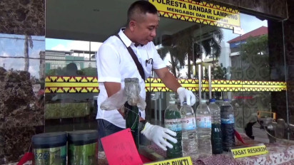 Polisi Bongkar Praktik Pengoplosan Pertalite Berkedok Pertamax di Bandar Lampung