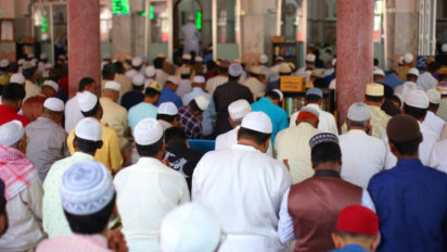 Naskah Khutbah Jumat Singkat 13 September 2024: Maulid Nabi Bentuk Menyebarluaskan Ajaran Nabi Muhammad SAW