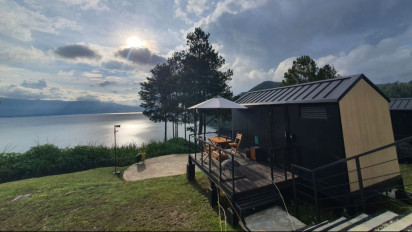 Glamping dengan View Keindahan Danau Toba? Cobain Bobocabin Patra Parapat