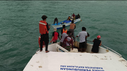 Longboat Berpenumpang Enam Orang Alami Mati Mesin Hingga Hanyut di Perairan Pulau Ujir