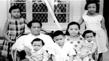 DN Aidit bersama keluarganya