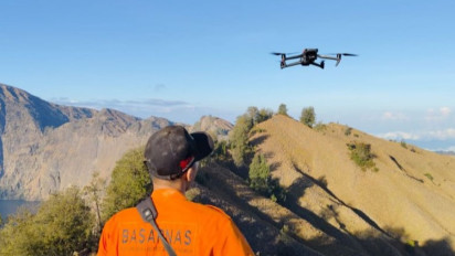 Kabar Terbaru WNA Rusia yang Hilang di Gunung Rinjani Secara Ilegal, Tim SAR Kerahkan Drone