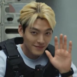 Kim Woo Bin Sesuaikan Berat Badan hingga Latihan Bela Diri untuk Mainkan Peran di Officer Black Belt