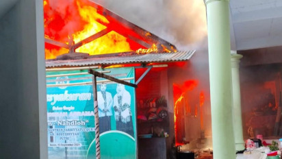 Dapur Ponpes di Trenggalek Terbakar