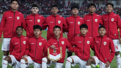 Takjub! Kisah Ibu Fadly Alberto Mampu Dukung Anak Jadi Pemain Bola Timnas Indonesia U-16, Kata Ustaz Adi Hidayat Tugas Orang Tua Utamanya ...