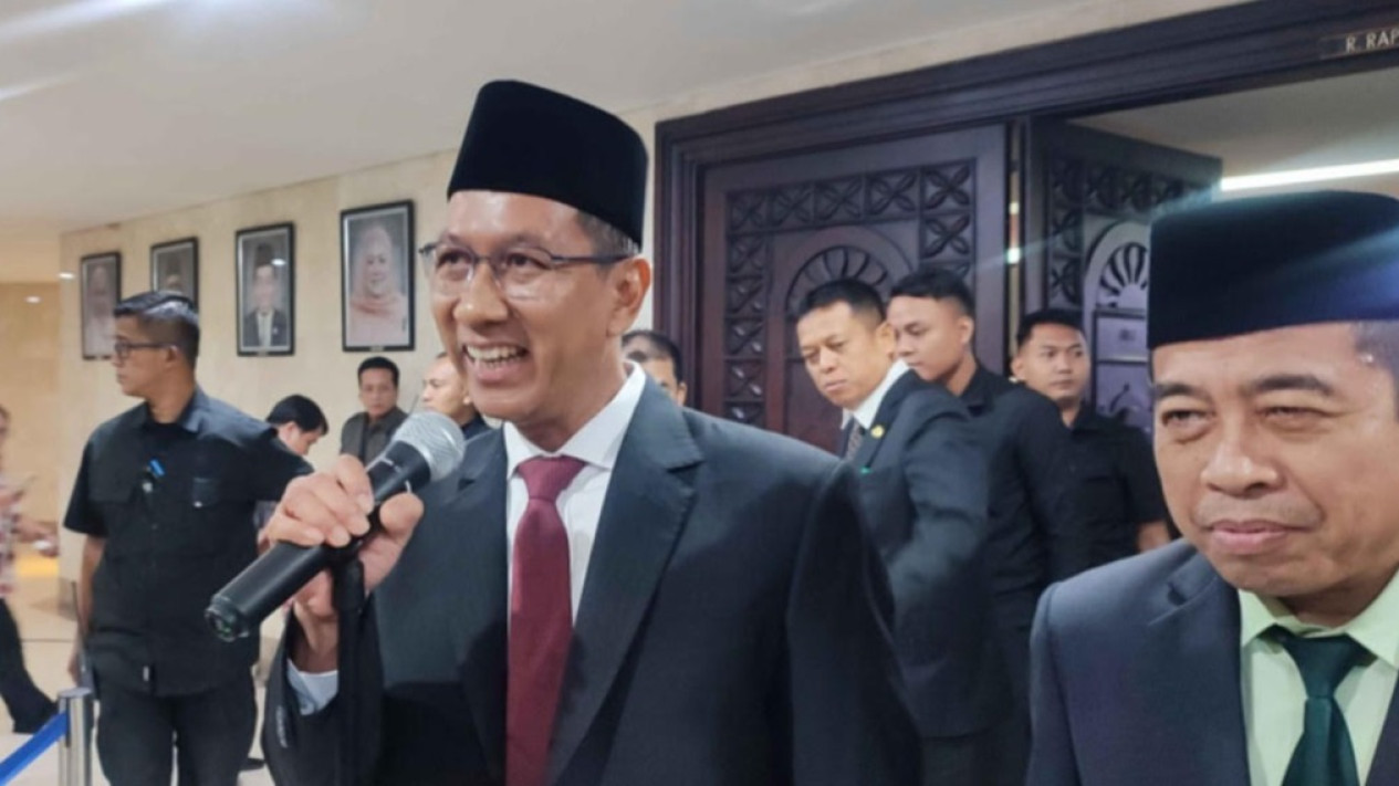 Guru SMK Negeri 56 Jakarta Dipastikan Terima Nasib Ini Usai Lecehkan Muridnya, Pj Gubernur Jakarta Heru Budi Turun Tangan
            - galeri foto