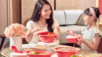 Kabar Baik Buat Emak-emak, Tupperware Nggak Jadi Bangkrut! 