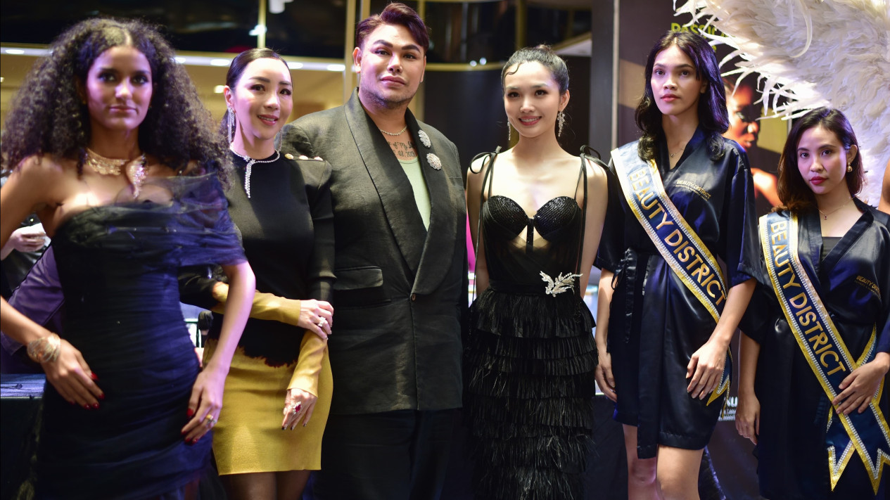 Tips Memilih Treatment Kecantikan Ala Ivan Gunawan
            - galeri foto