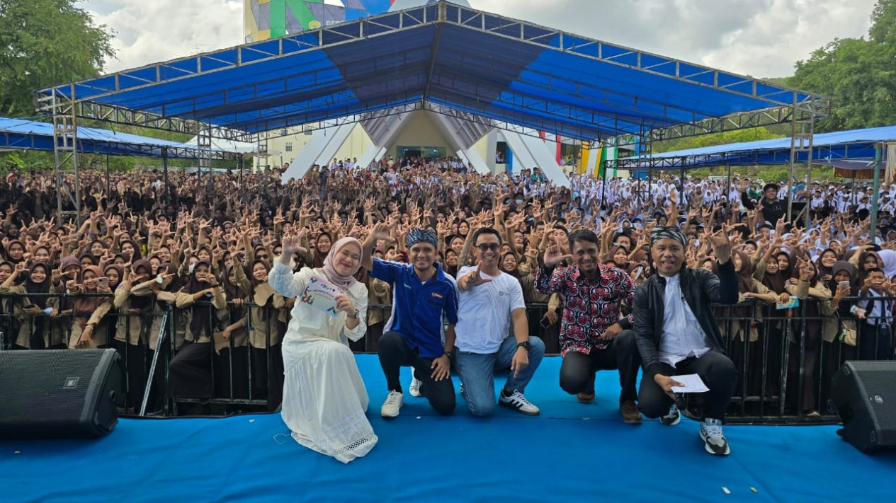 Berekspresi di Media Sosial, Bebas tetapi Bukan Tanpa Batas
            - galeri foto