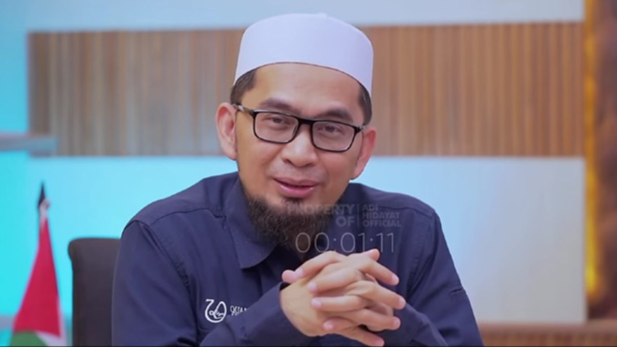 Setelah Bangun Tidur Bukan Langsung Berdoa, Ternyata Rasulullah Ajarkan Amalan ini Dahulu, Ustaz Adi Hidayat Bilang…
            - galeri foto