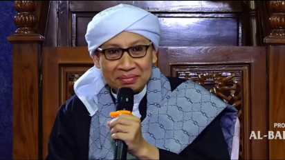 Ada Ancaman Nyata jika Amalkan Sholawat Nabi Masih Pakai Cara yang Keliru, Buya Yahya Ingatkan itu Dipengaruhi...