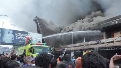 253 Kios Lantai II Gedung IV Pasar Horas Siantar Ludes Terbakar, Kerugian Capai Miliaran Rupiah