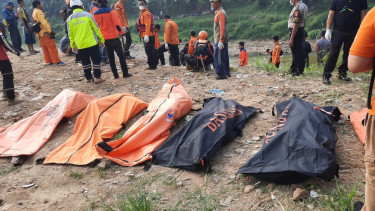 Polisi Berhasil Identifikasi 2 dari 7 Penemuan Mayat yang Ditemukan Mengambang di Kali Bekasi