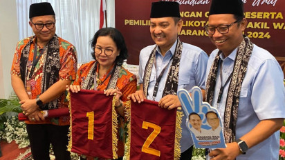 Pengundian Nomor Urut Pilkada Kota Semarang: Agustina-Iswar 1, Yoyok-Joss 2