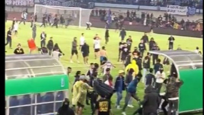 Bukannya Belajar dari Tragedi Kanjuruhan, 3 Insiden Pitch Invasion yang Terjadi di Persib 