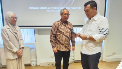 Dirjen Imigrasi Luncurkan Layanan Paspor Elektronik di KJRI Frankfurt