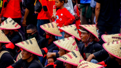 Demo Hari Tani Nasional: Petani Ubi Kayu hingga SPI Padati Monas