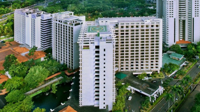 Sebut Tanah Hotel Sultan Bukan HPL, Mantan Ketua MK Beri Penjelasan Begini