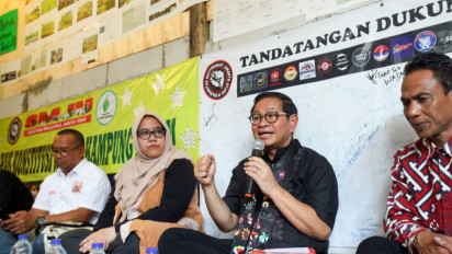 Pramono Anung Umbar Solusi Permasalahan Kampung Bayam, Warga: Kami Lelah Hanya Diberi Janji