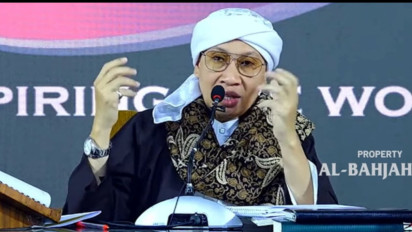 Buya Yahya Sentil Suami Istri yang Rekam Aktivitas Intim di Handphone, Ingatkan Ada Dosa Menanti karena ...
