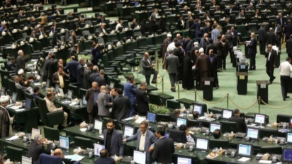 Komite Keamanan Nasional Parlemen Iran Adakan Sidang Darurat soal Lebanon