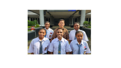 Membuka Jalan Pendidikan Papua dan 3T lewat Program ADEM dan ADik