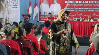 Tri Rismaharini Hadiri Konsolidasi Internal PDIP Tulungagung, Gaungkan Program Sekolah Gratis