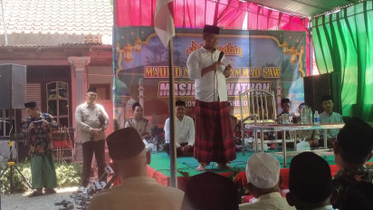 Hadiri Maulid Nabi, Arif Sugiyanto dapat Dukungan dari Para Kiai Kampung